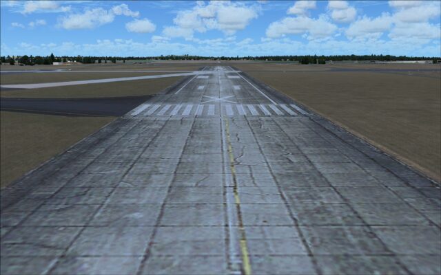 Closed runway 07L 25R
