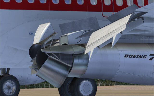 Reversers deploying and flaps down