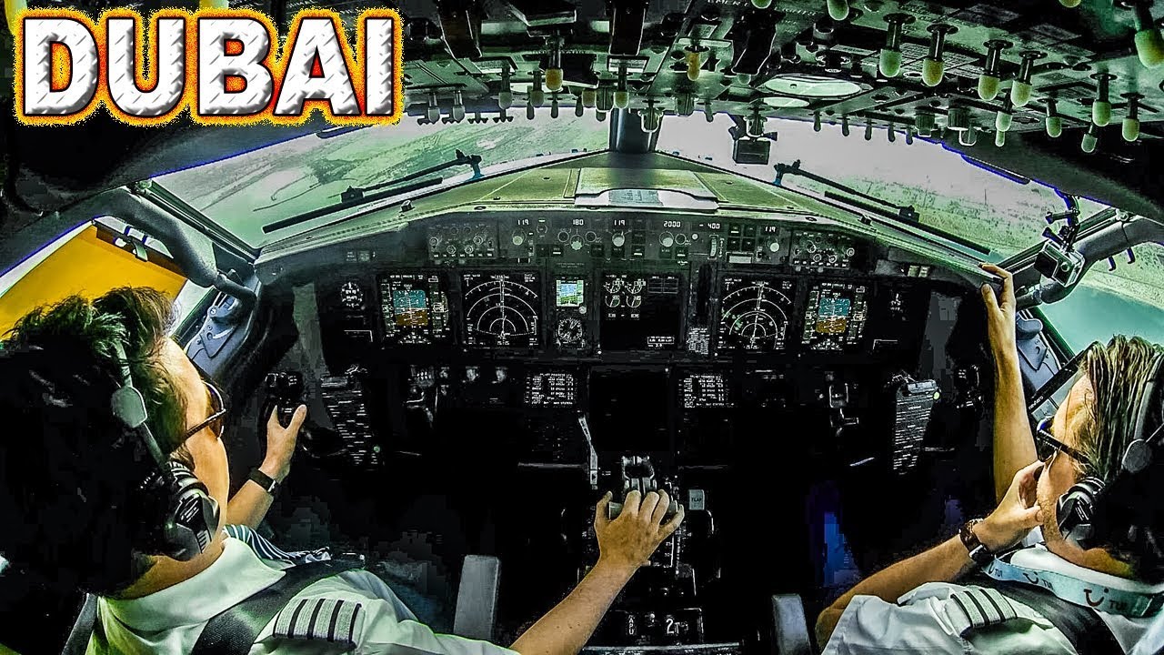 Just Planes - 737-800 TUI Cockpit Video to Dubai | Join the flight crew