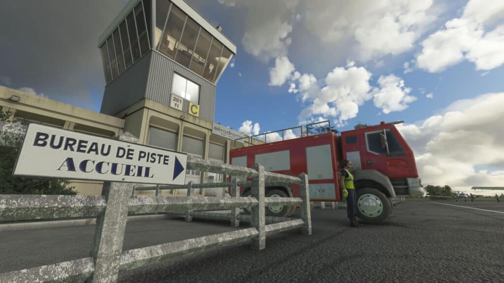 TBLFscenery - LFBN Niort Souché MSFS